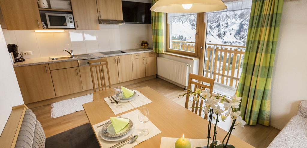 אפרטהוטל Schröcken Haus Annette מראה חיצוני תמונה